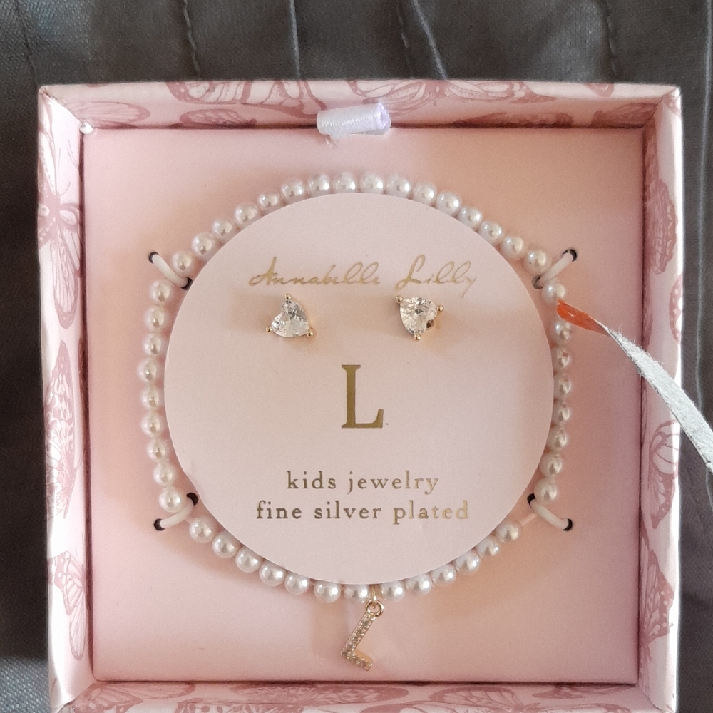 Annabelle Silver and Pearl Baby Jewelry Set Stretch Wristband